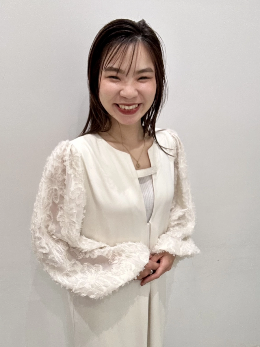 井上　佳奈