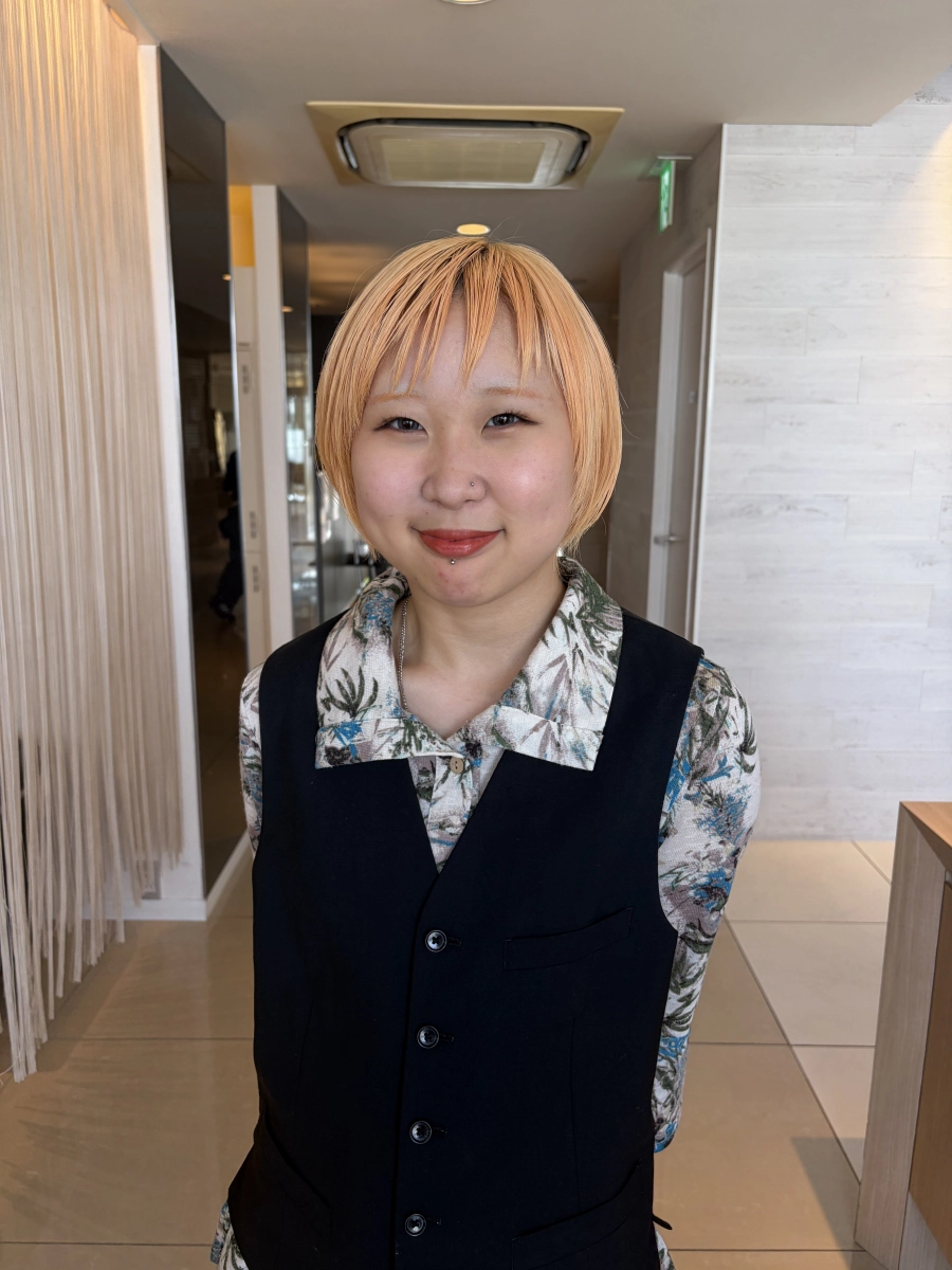 衞藤 真菜