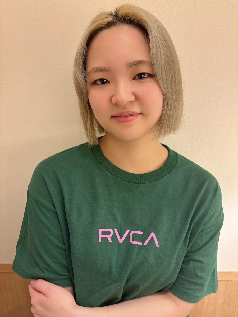紀里子