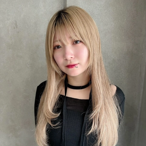 小野 愛深