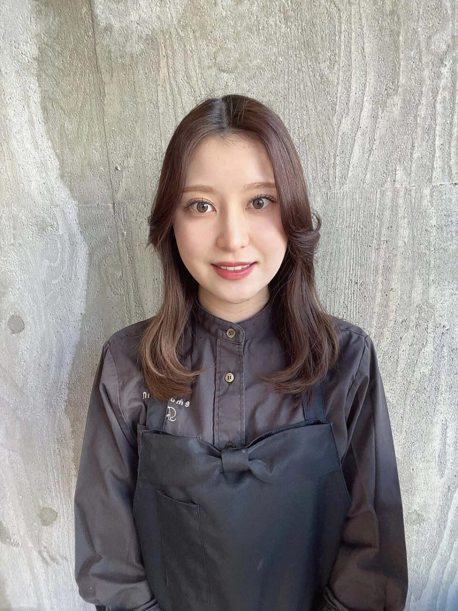 三浦 瞳子