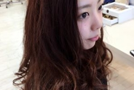 暖色系のカラーもオススメです♪