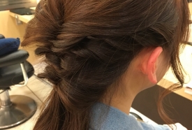 ヘアゴム3つで出来る簡単アレンジ♪