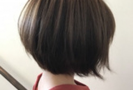 フェミニンボブ